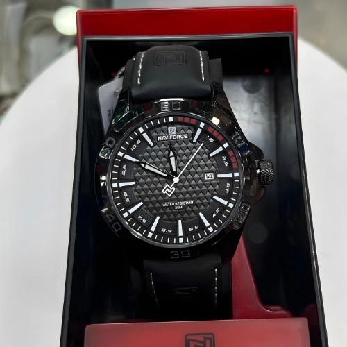 Naviforce Elite Leather Strap Men’s Watch
