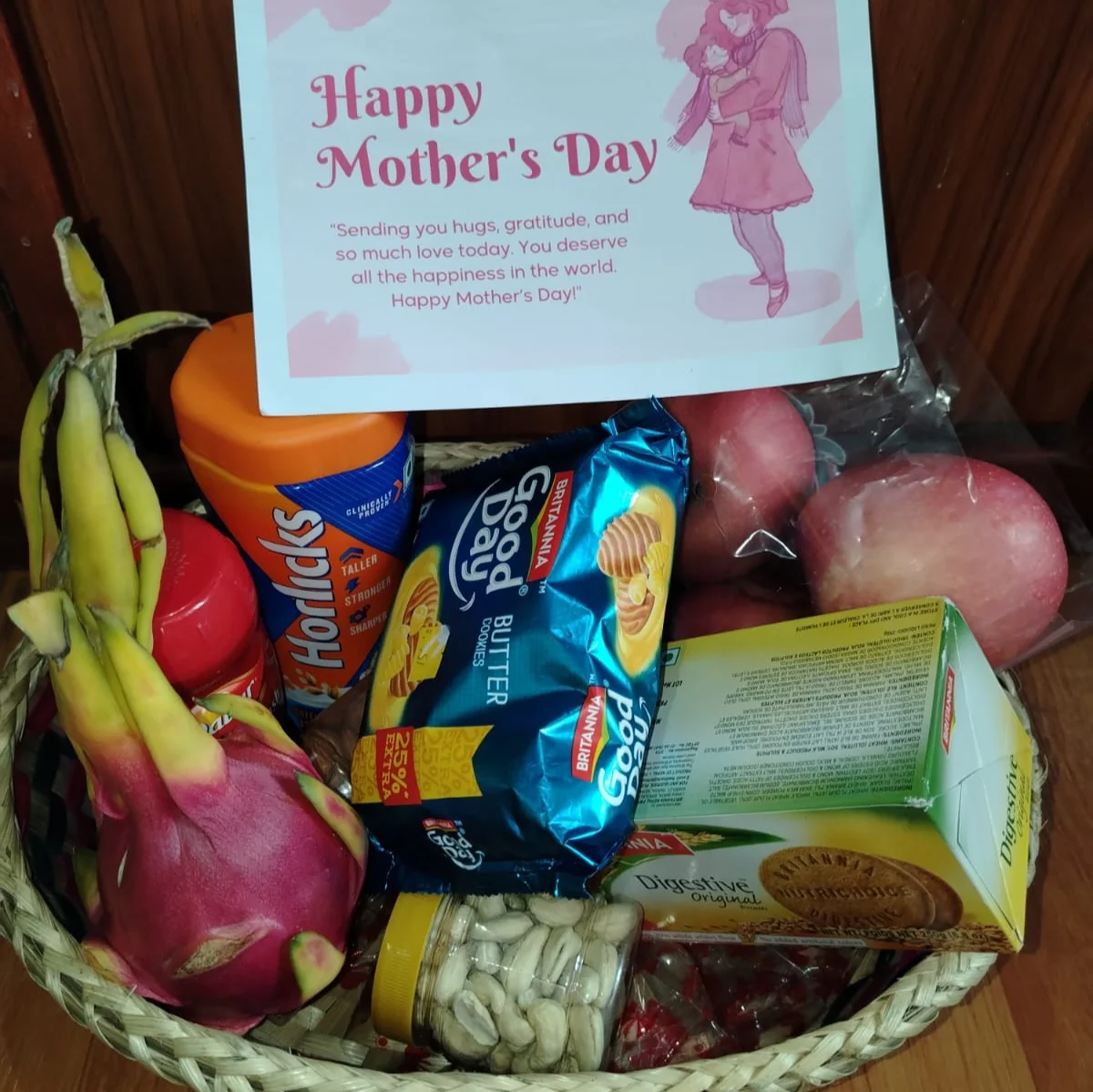 Heartfelt Surprises – Gift for Mom